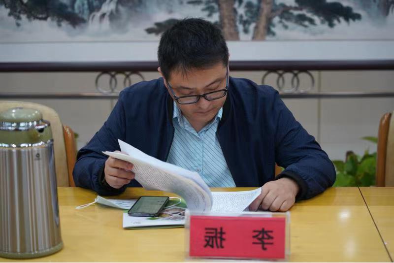 光明路街道喜迎黨的二十大 網(wǎng)絡(luò)名人采風(fēng)團(tuán)健康咨詢送溫暖